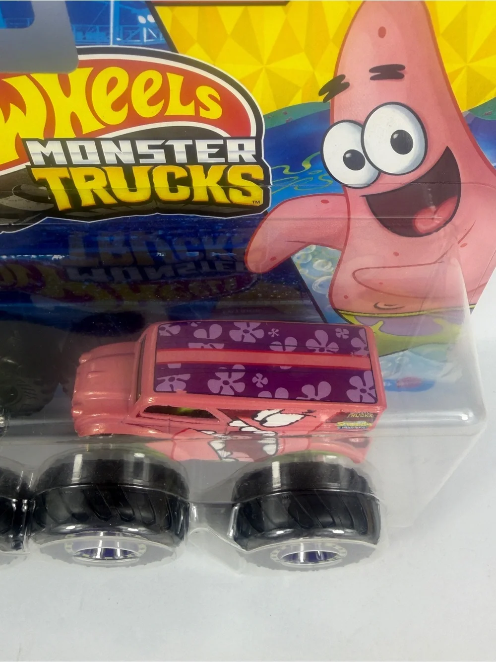 Hot Wheels Monster Trucks Demolition Doubles SpongeBob Squarepants and Patrick